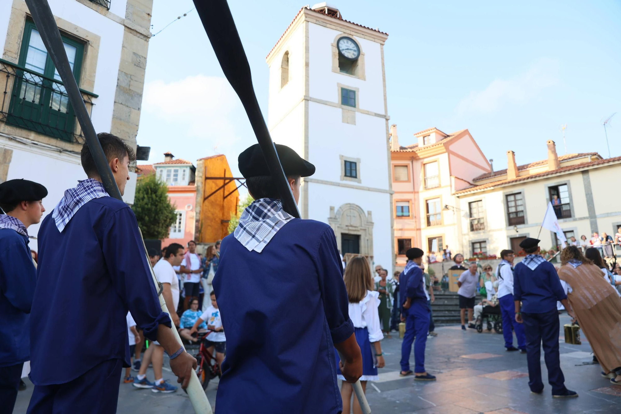 EN IMÁGENES: La procesión de "la llamada de la mar" en el Carmen de Luanco