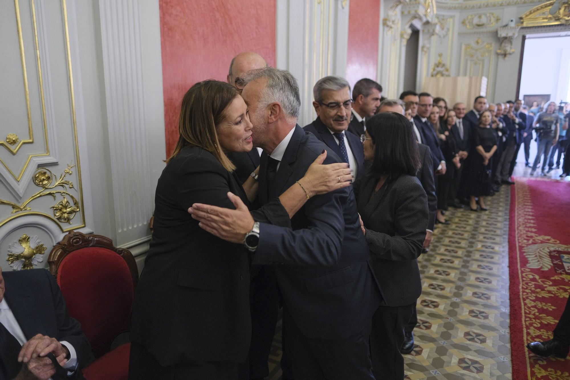 Salida de las Casas Consistoriales del féretro de Jerónimo Saavedra