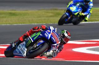 Lorenzo y Rabat a ritmo de récord; Kent mantiene su superioridad