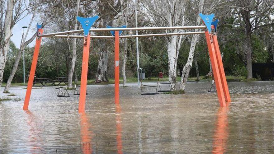 Abiertas al tráfico cinco carreteras castellonenses que se cortaron por las lluvias