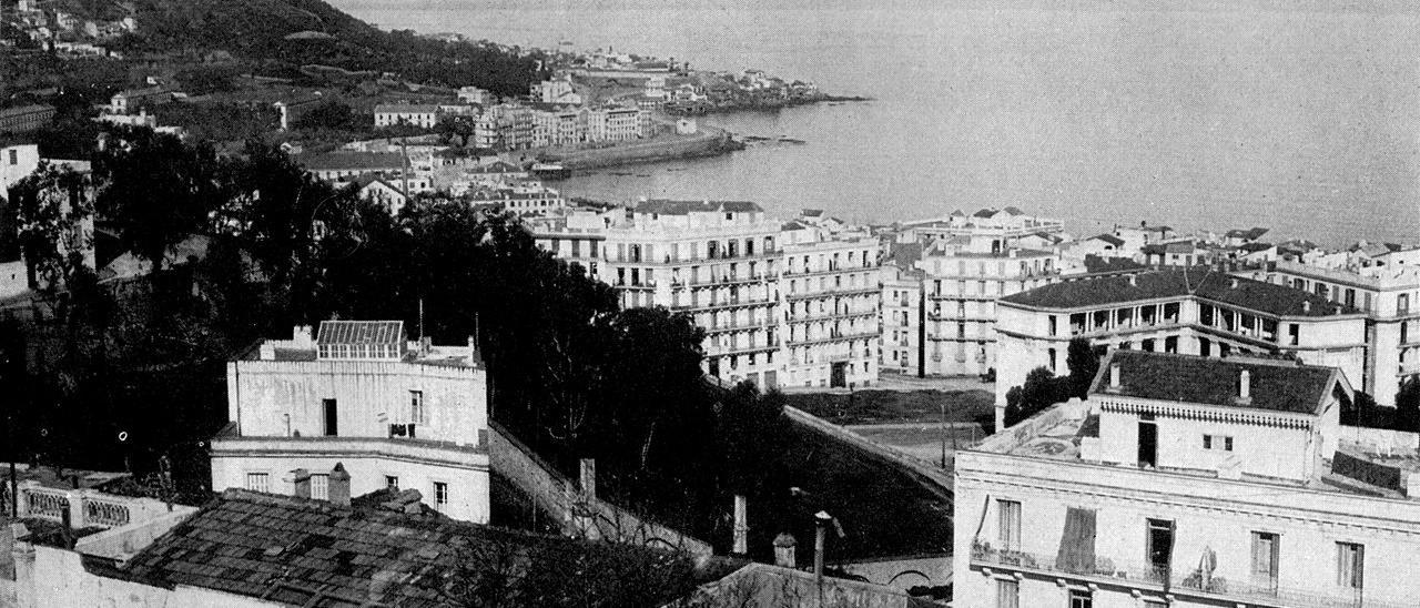 Vista del puerto de Argel, en 1921.