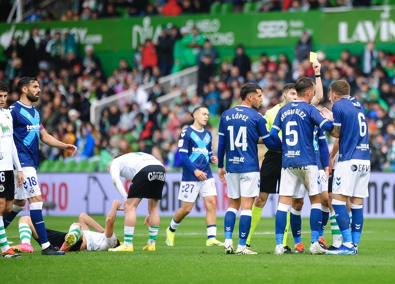 El Racing de Santander-CD Tenerife, en imágenes