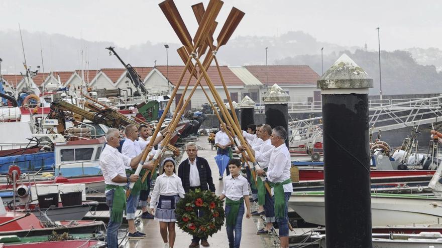 Meira se moja por la Virgen del Carmen con apoyo de Neptuno