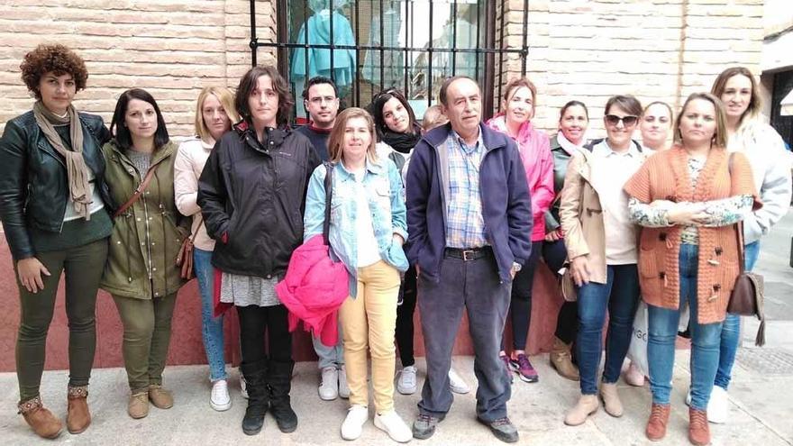 Padres de alumnos del colegio rural Atalaya de Antequera.