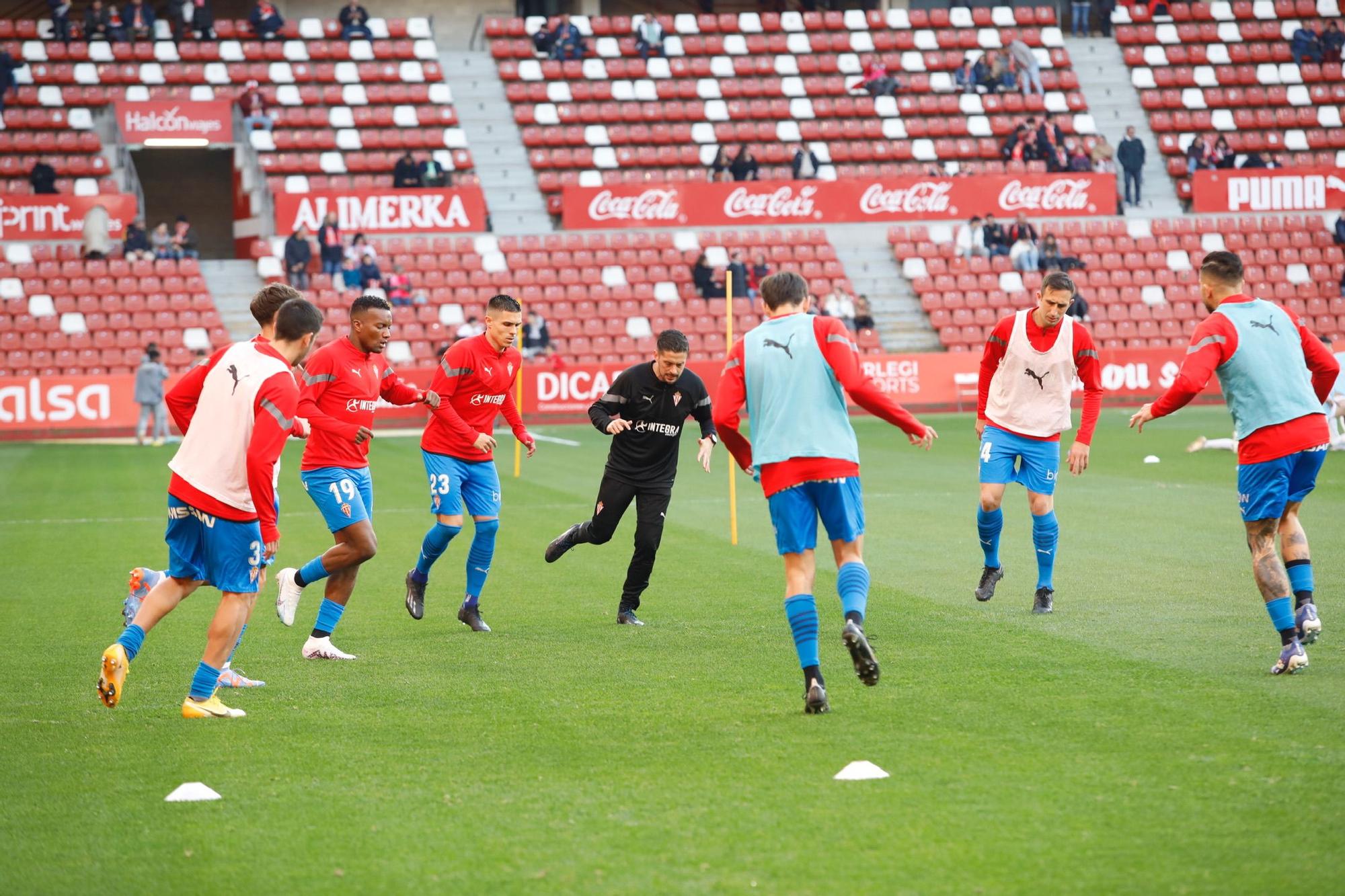 En imágenes: Así fue el Sporting-Huesca en El Molinón