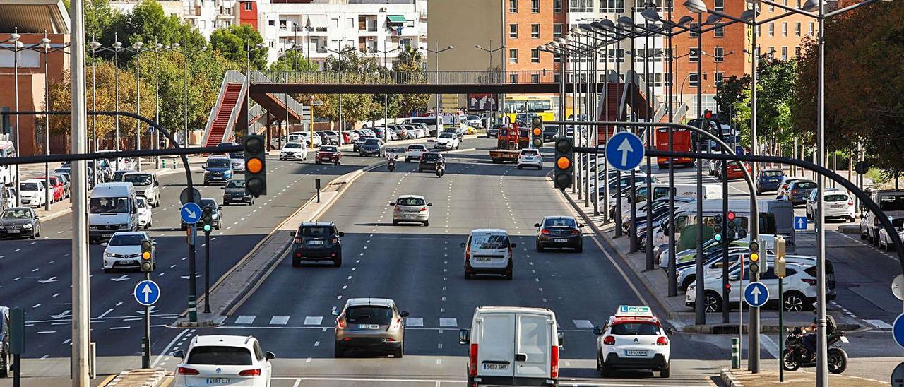 Las pasarelas de Ausiàs 
March serán retiradas
m.a.montesinos