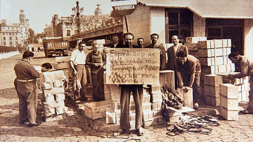 Expedició de sobrassades de Mallorca d&#039;Embotits Munar al Port de València,a mitjan segle XX.