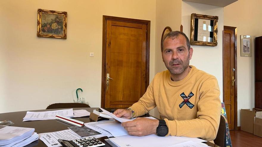 Estoy totalmente de acuerdo con que los vecinos de Cangas de Onís tengan acceso libre y gratuito a los lagos de Covadonga", subraya el Alcalde