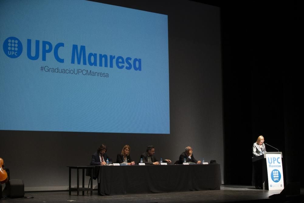 La UPC Manresa celebra la graduació dels 113 estud