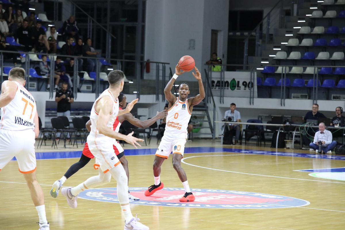 Brancou Badio, titular en el partido ante el Hapoel