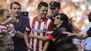 El davanter asturià és presentat com nou jugador de l’Atlètic al Vicente Calderón.