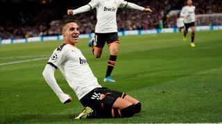 El Valencia sale de su conmoción con un triunfo en campo del Chelsea