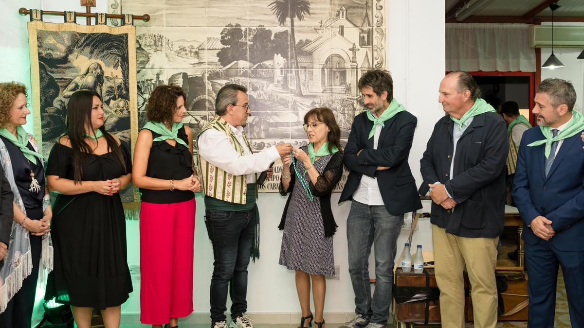 Cinco distinciones con la medalla de Sant Onofre entregadas a autoridades y personalidades destacadas de València en una ceremonia presidida por Víctor Pérez