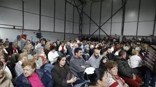 La gala contra el cáncer de Laviana recaudó 4.900 euros para apoyar la investigación