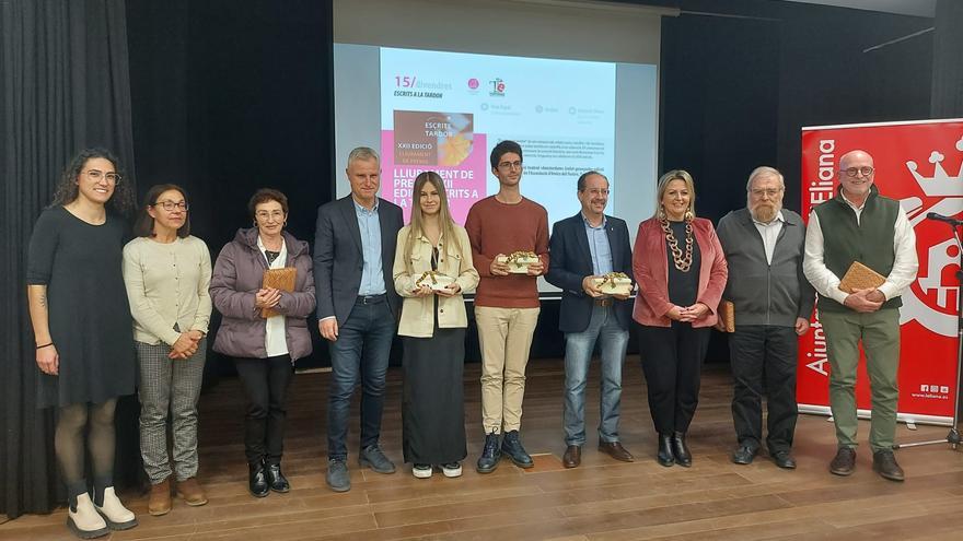 L’Eliana entrega los premios de la XXII edición de Escrits a la Tardor