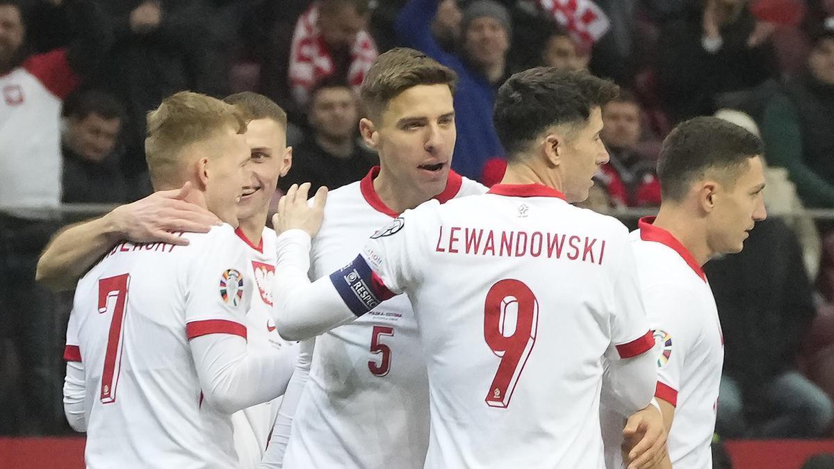 Lewandowski encara somia en l’Eurocopa amb el triomf de Polònia