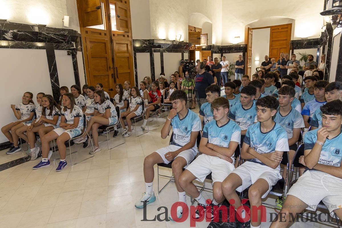 Recepción de los equipos de fútbol de las Escuelas Municipales de Caravaca que han conseguido ascenso