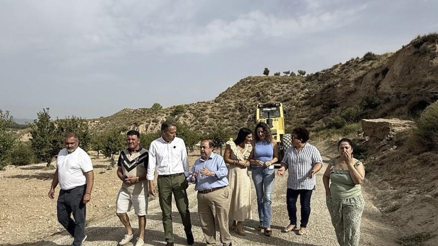La carretera del Pantano de Puentes ya tiene nuevo firme