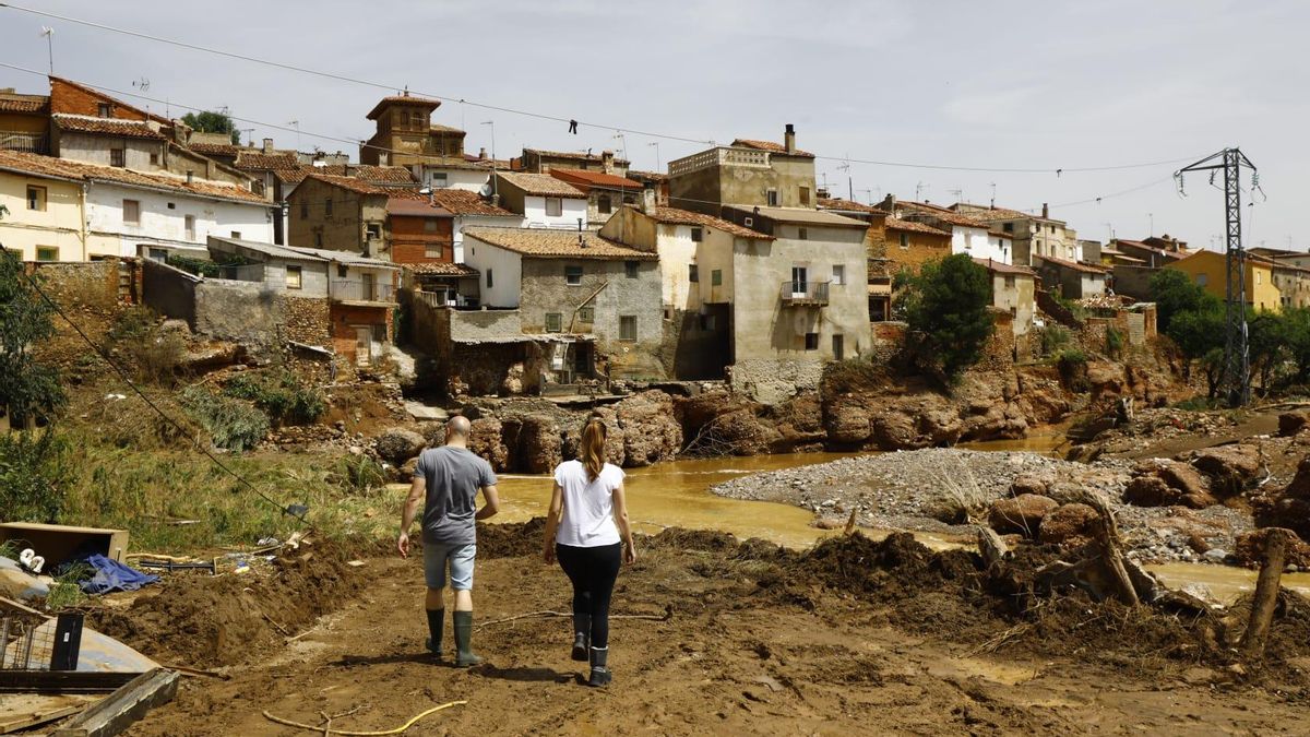 Panorámica de Villar de los Navarros tras la tormenta