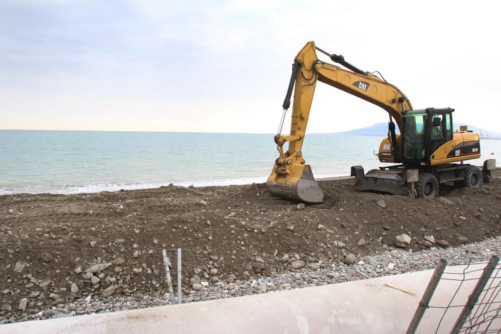 Málaga arregla sus playas tras el temporal