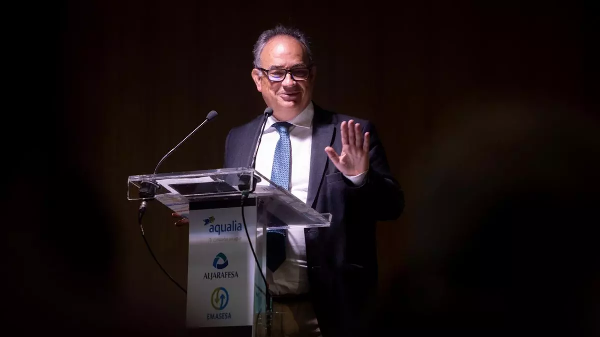 Emasesa prepara sus instalaciones para la próxima sequía: Sevilla usará el agua del estuario del Guadalquivir