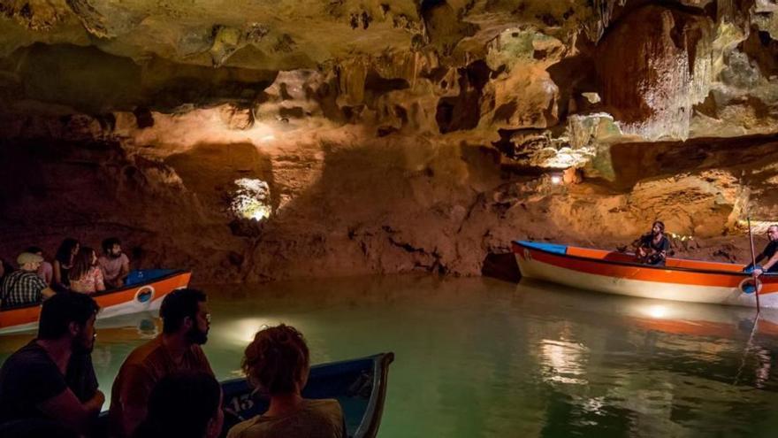 Les Coves de la Vall d&#039;Uixó, primera parada por el Camí de l’Aigua