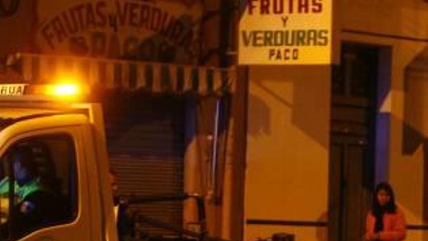 San Vicente paga más cara la grúa al estar sin contrato