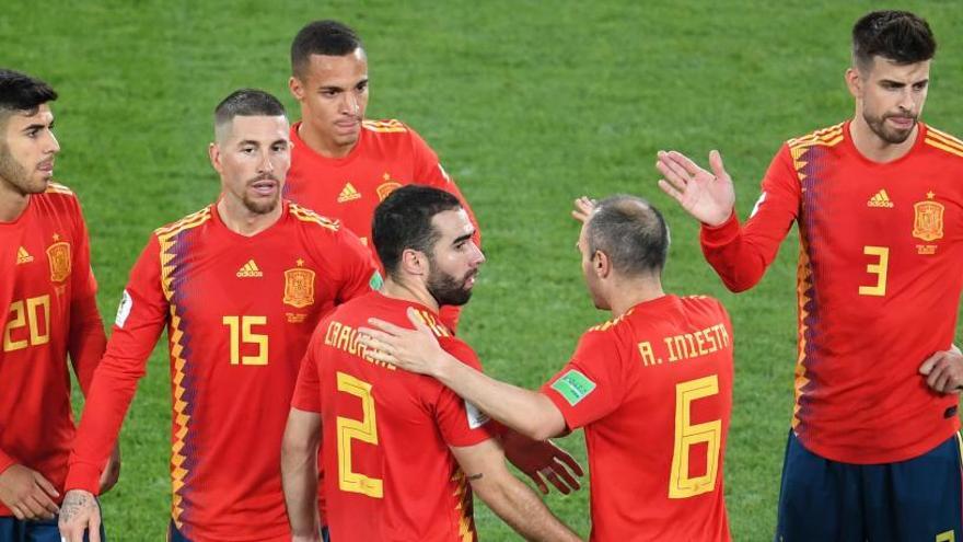 España se mide este domingo a Rusia