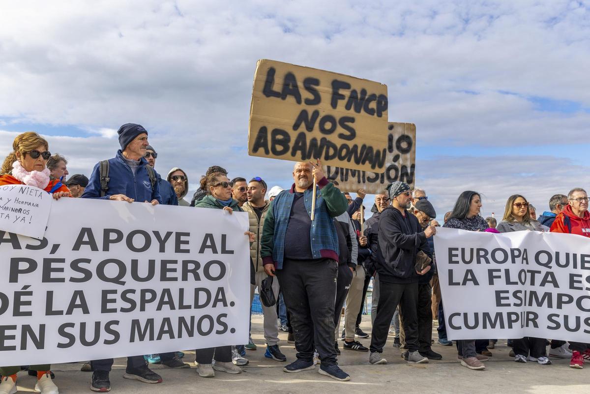 Manifestación de pescadores en Santa Pola.