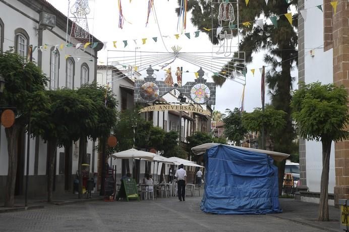 LA VIRGEN DEL PINO SIN SU MANTO. TEROR SE ...