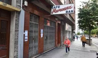 A Coruña pierde bares, pero mantiene los restaurantes