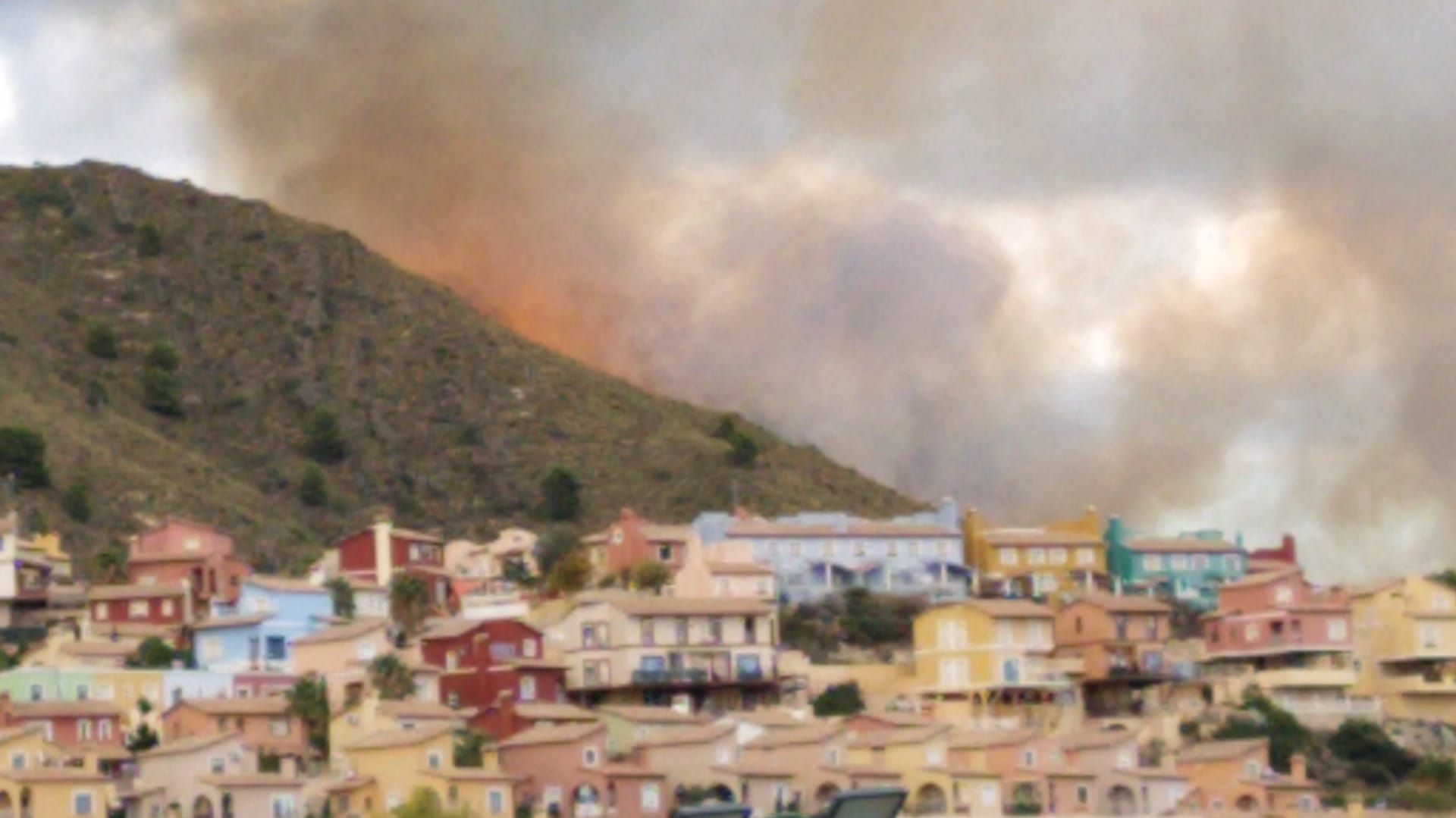 Incendio en Relleu