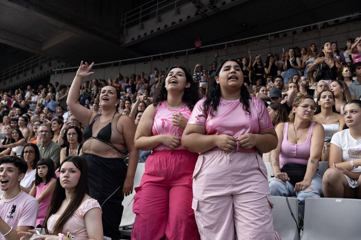 Concierto de Lola Índigo en el Estadi Olímpic de Barcelona
