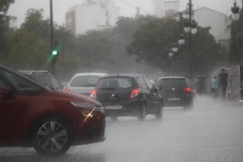 La gota fría llena la Comunitat Valenciana de agua