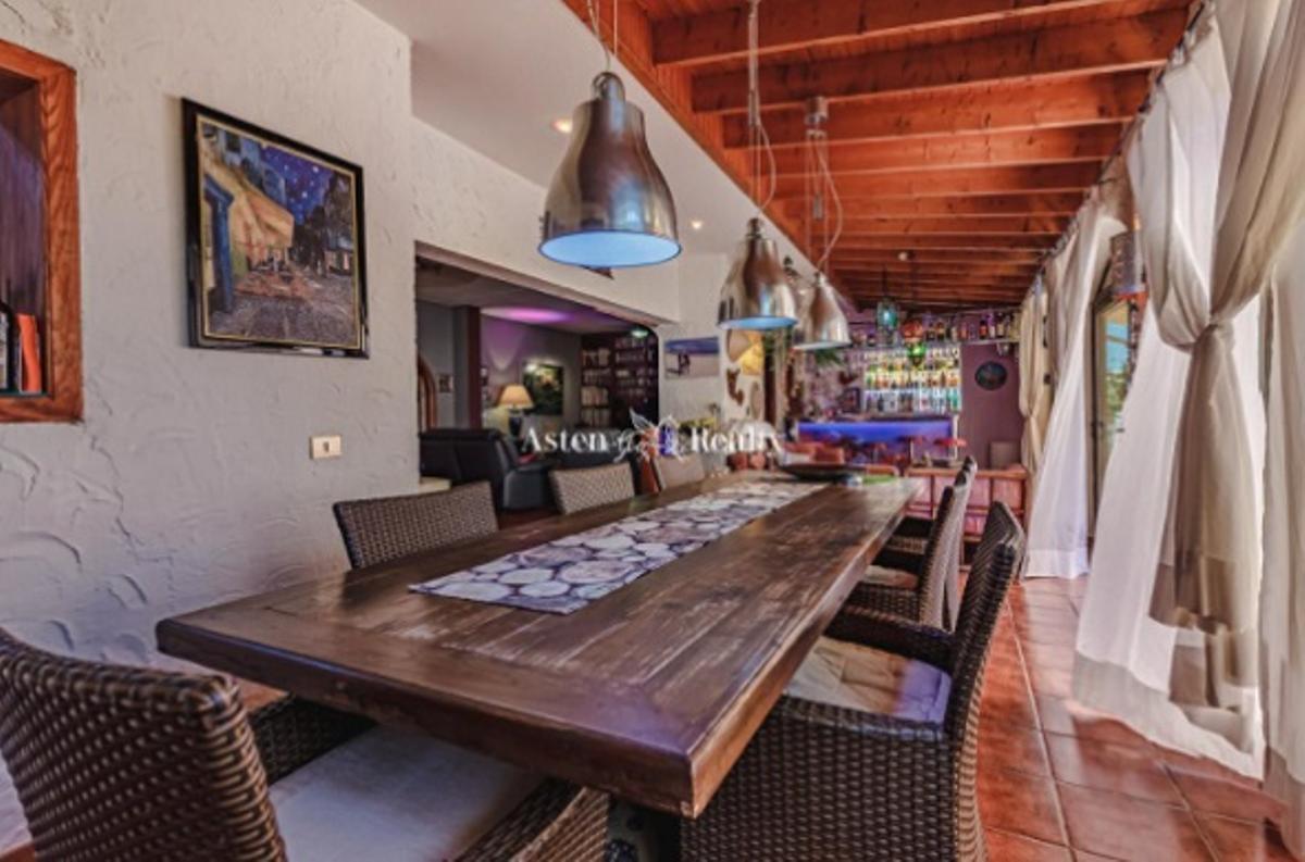 Casas en venta en Arona.