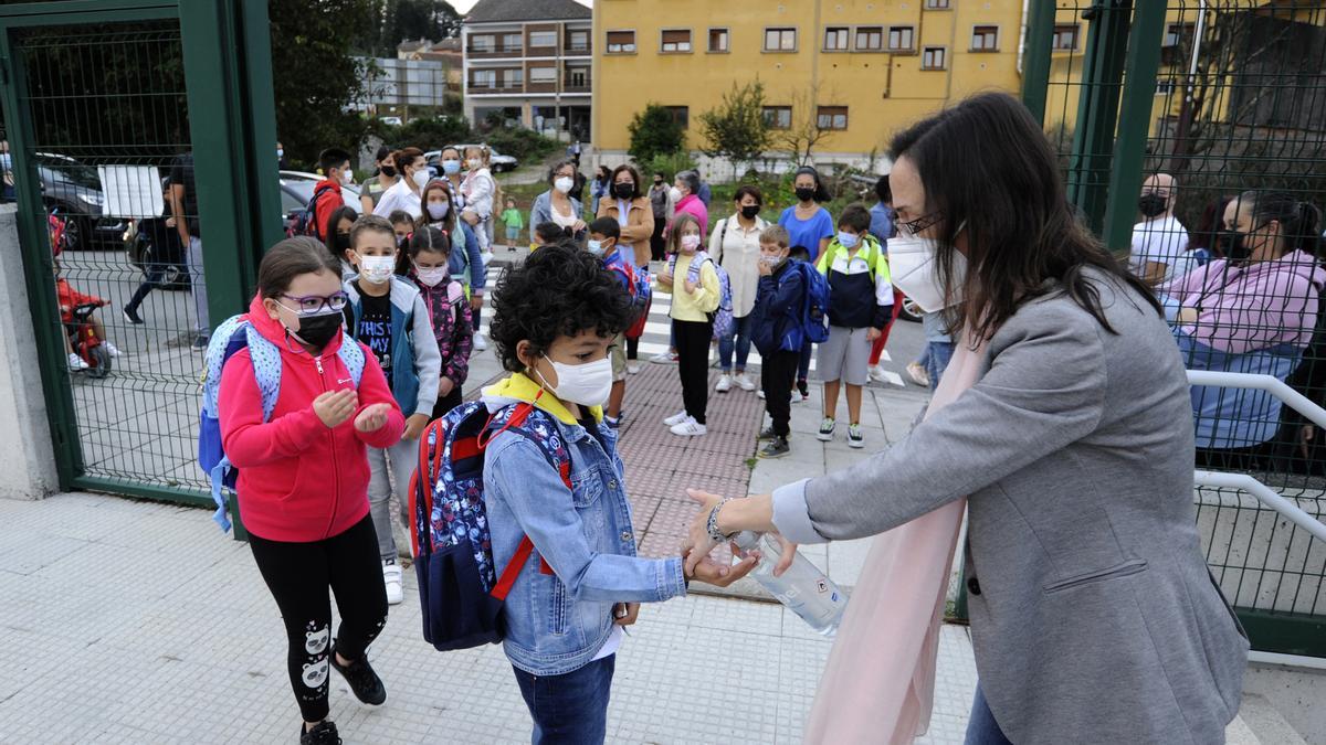 vuelta al cole ceip xesus golmar bernabe javier lalin1.jpg