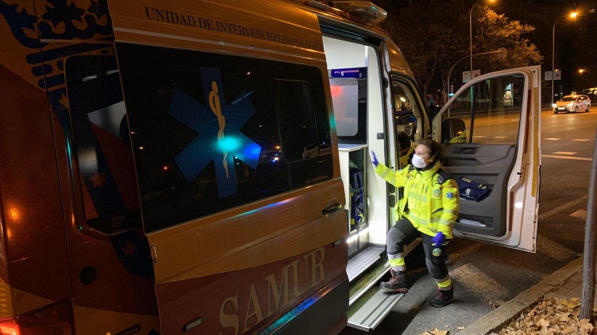 Archivo - Imagen de archivo de una ambulancia de Samur-Protección Civil.