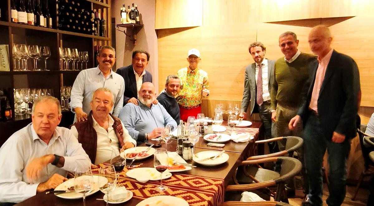 Emotivo almuerzo con el terorense Paco Santana