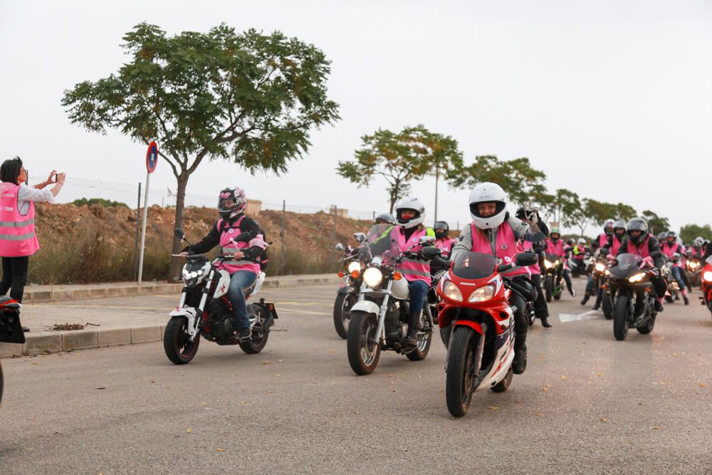 Ruta Motera "Chalecos rosas" contra el cáncer