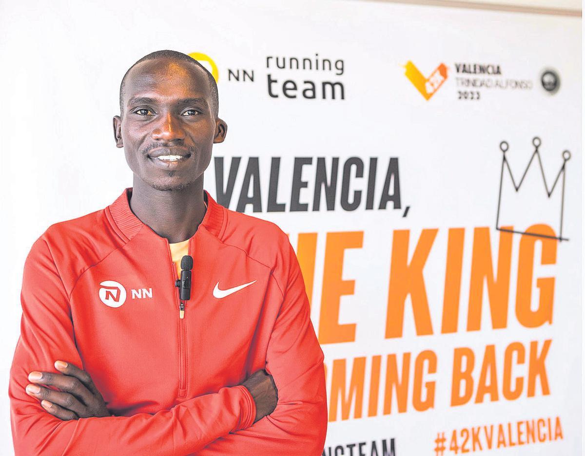 Joshua Cheptegei, cuando anunció su debut en maratón en Valencia