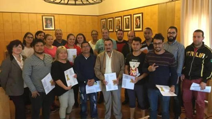 Palafrugell entrega dels primers 29 Certificats d&#039;Acollida