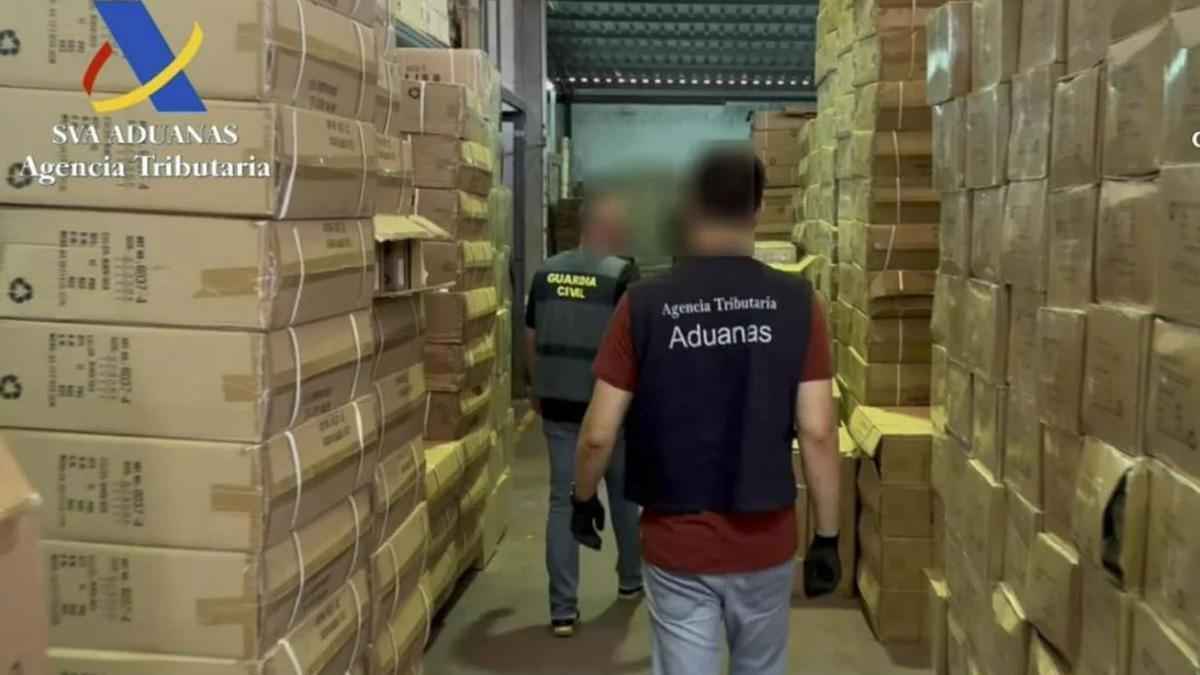 La Guardia Civil y Agencia Tributaria intervinieron 6 millones de falsificaciones en Cobo Calleja