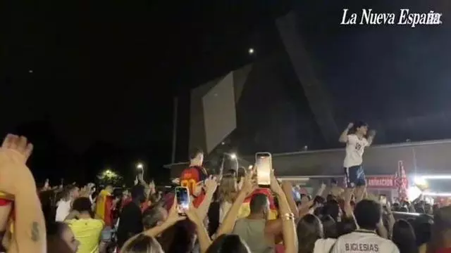 Gijón celebra la victoria de España en el Mundial