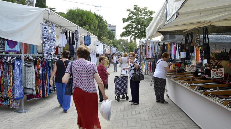 Figueres torna a anul·lar el mercat de la roba durant 15 dies