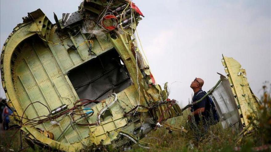 Holanda expulsó a 4 agentes rusos con información del avión malasio derribado