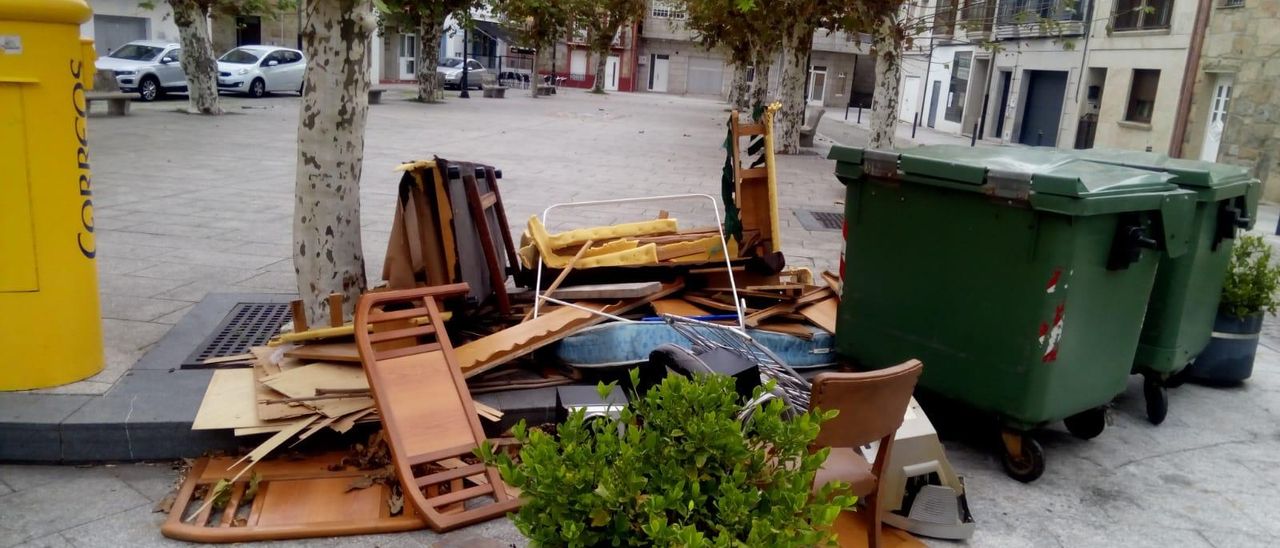 La plaza de Rafael Pazos, en Vilaxoán.