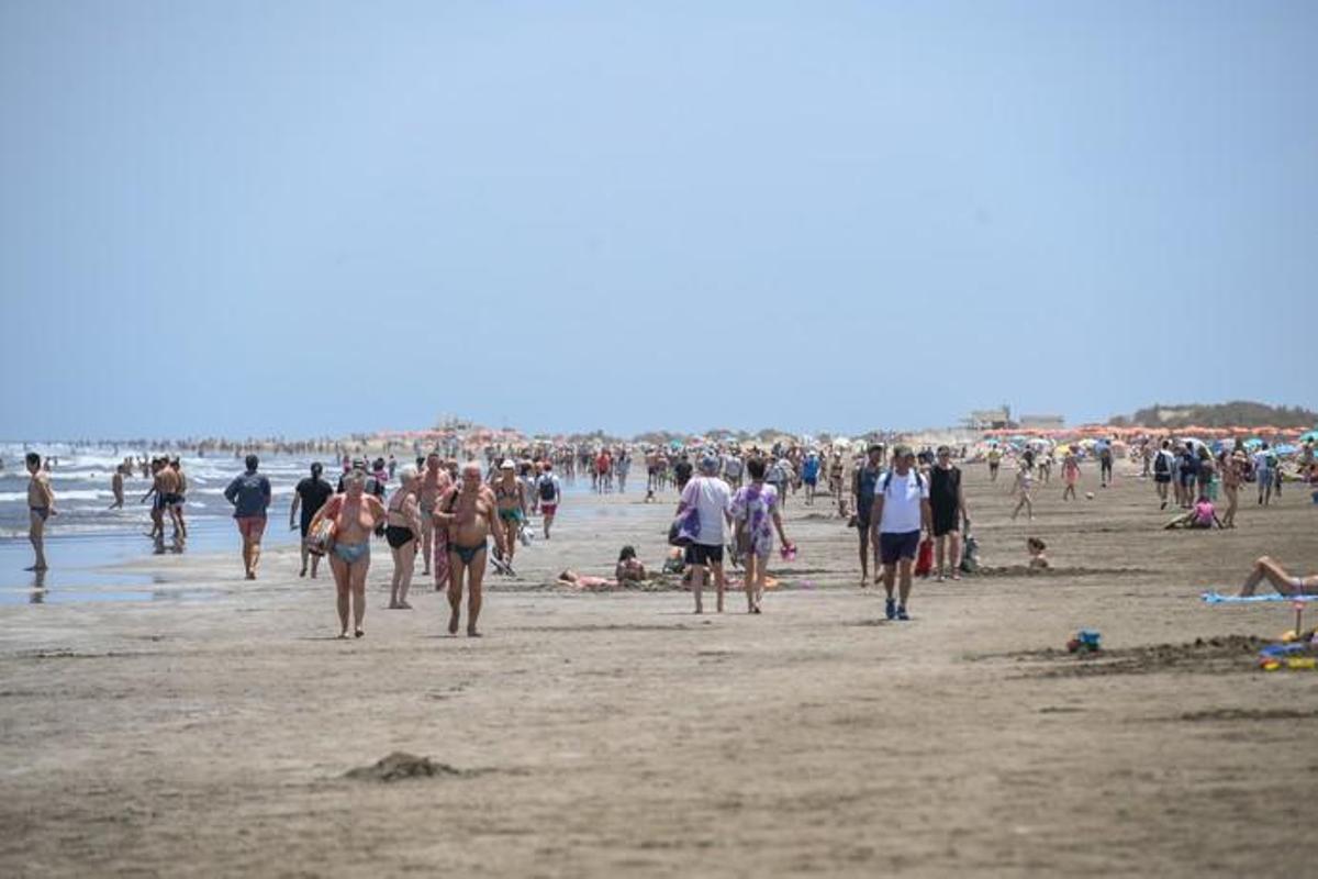 12-05-19  GRAN CANARIA. TEMISAS-SANTA LUCIA-TUNTE-PLAYA DEL INGLES. AGUIMES-SANTA LUCIA DE TIRAJANA- SAN BARTOLOME DE TIRAJANA. METEOROLOGIA. Ola de calor. Reportaje ola de calor. Fotos: Juan Castro.  | 12/05/2019 | Fotógrafo: Juan Carlos Castro