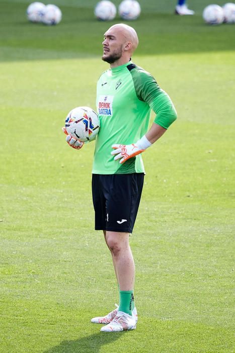 SD Eibar - Levante UD, en imágenes