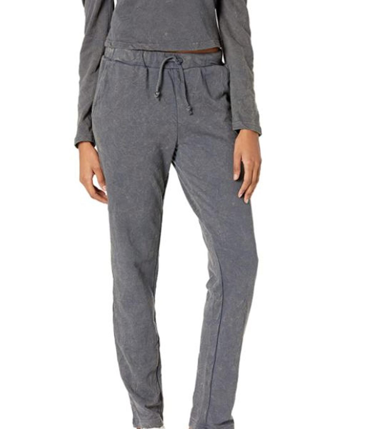 Jogger Sweatpants (Precio: 43,61 euros)