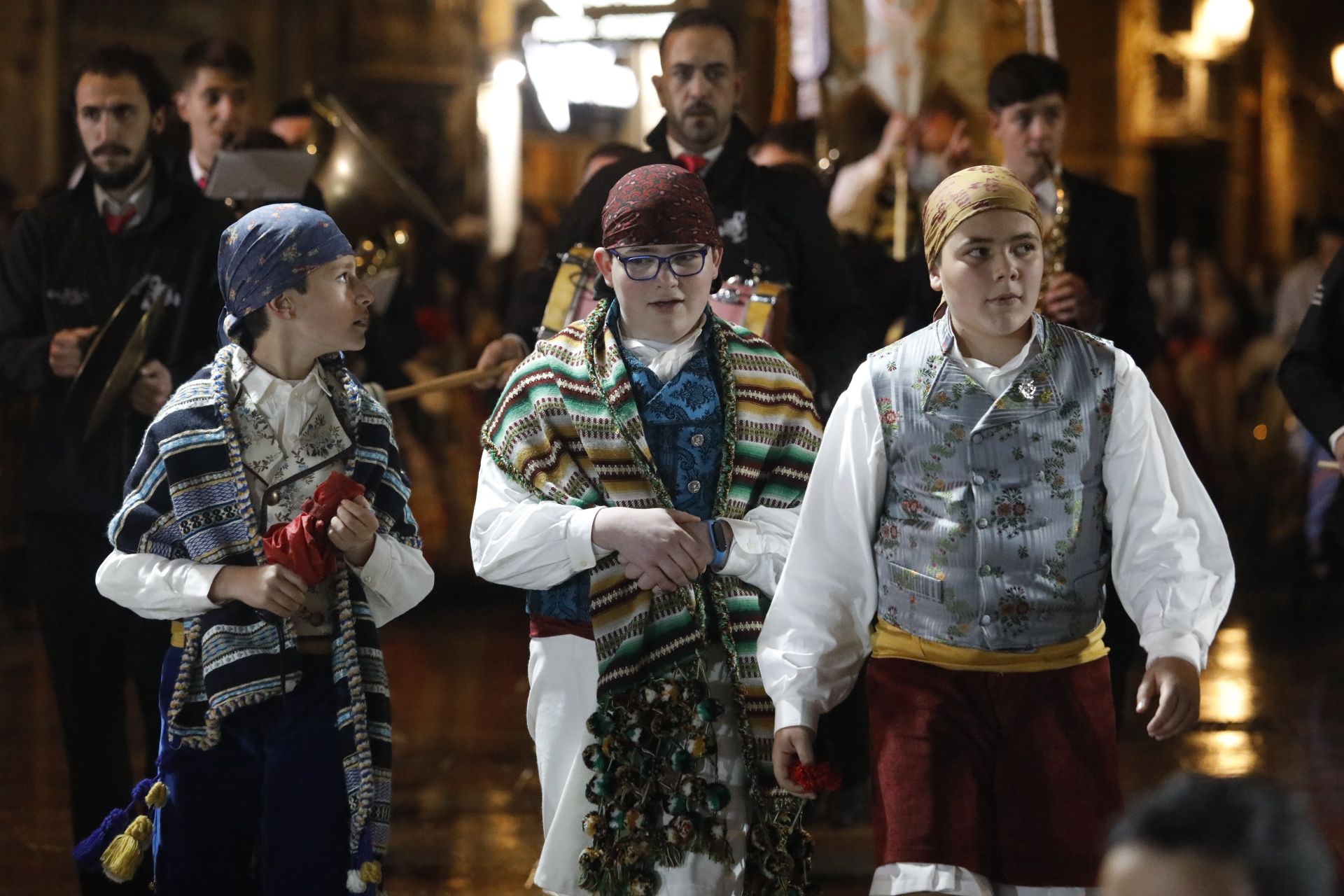 Búscate en el primer día de ofrenda por la calle Quart (entre las 22:00 a las 23:00 horas)